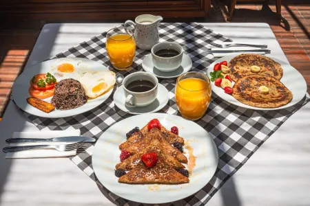 Posada El Quijote Отели рядом с достопримечательностью «Escazú»