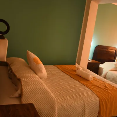 Hotel Express Hotels near El Prado Walk