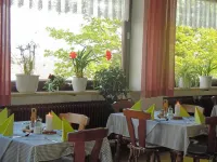 Erwin Luger Hotels in Weiding