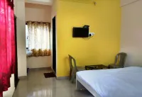 Center Point Residency Ganpatipule Hotels in Ganpatipule