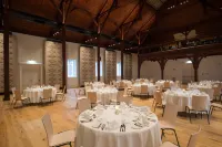 蓋布里恩 默德靈住宿飯店