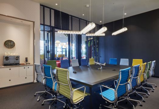 4. 시티즌M 마이애..