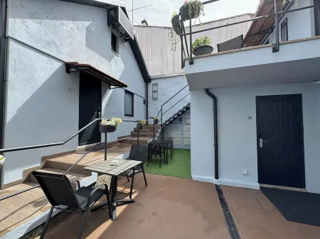 Casas da Corujeira 2 Отели рядом с достопримечательностью «Parque de São Roque»