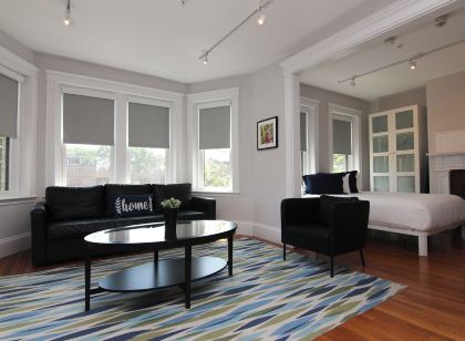 Maverick Suites at 89 Marion