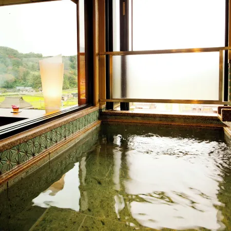 Kanazawa YuOnsen Hyakurakusou