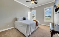 New Epic House-pool-theatre-hot Tub-game Room Hotels in McLennan County