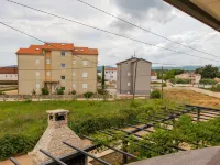 Charming Three Bedroom House Turanj Hotels in Turanj