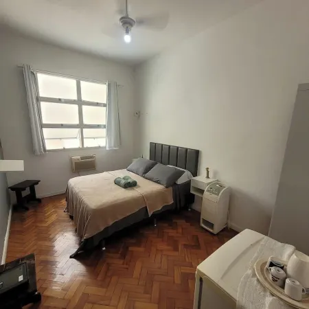360 Copacabana Prado Junior by Suh Casa
