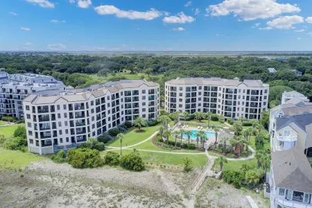 307 Summerhouse by Avantstay Oceanfront, View, Shared Pool