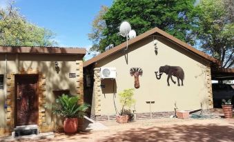La Lucia Guest House