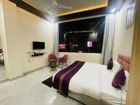 The Kashi Stays Отели в г. Сойепур