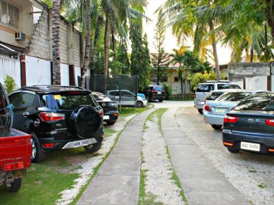 駐車場 ラグンデ ビーチ リゾートの写真