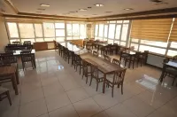 Altinnal Hotel - breakfast