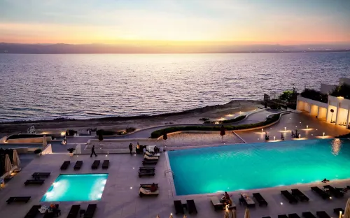 Porto & Almira Beach - parking