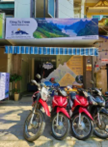 フロンティア ホステル＆ツアーズ ディエンビエンフーのホテル