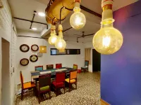 Lakeside Boheme Inn Hotels in Isambe