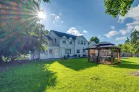 Luxurious Detroit Home - Walk to Golf and Park! Hoteles cerca de Detroit Station