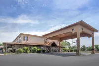 Best Western Plus Fredericksburg Hotels in Fredericksburg