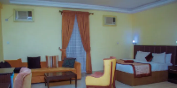 Forever Hotel & Suites Hotels in 