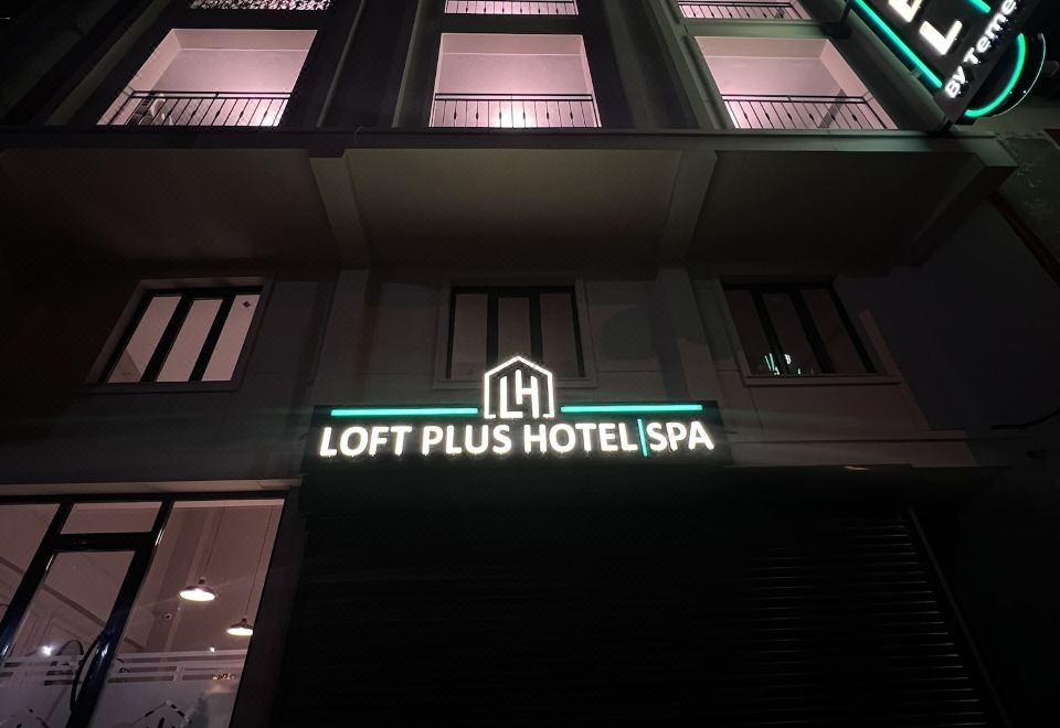 로프트 플러스 호텔