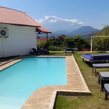 Boulevard Inn Mt Meru