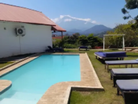 Boulevard Inn Mt Meru