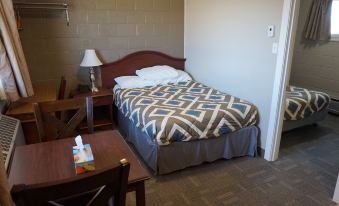 Caravel Motel