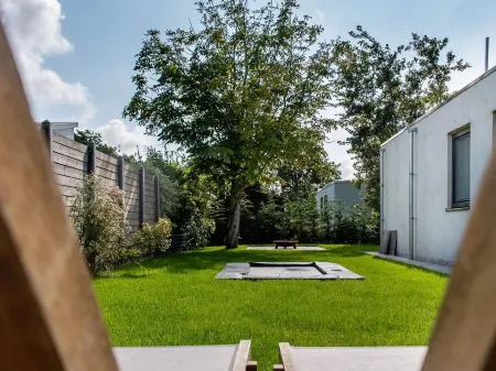 Holiday Home Near Veerse Meer Отели в г. Kamperland