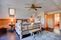 Charming Cabin Near Boone - Picturesque Views - NEW Hot Tub & Hiking Trails