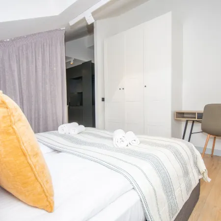 InPoint Old Town - Studio with Air-Con