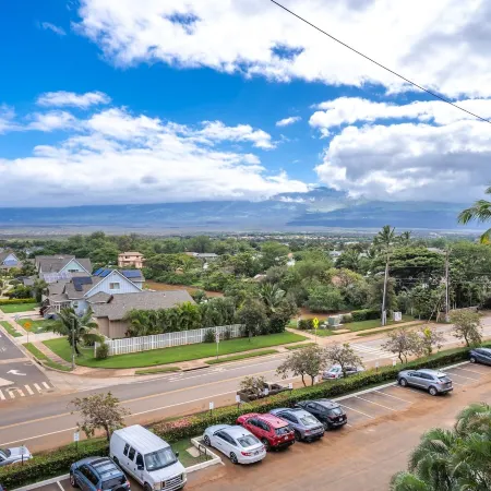 Aloha Chic Penthouse Vistas