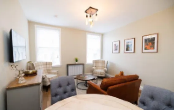 Stylish 1-bed Apartment in the Heritage Quarter Hôtels à : 