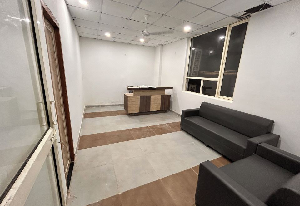 노이다 호텔 추천