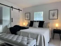 4/3 Home on A1A with private beach access WiFi, fitness room & heated pool