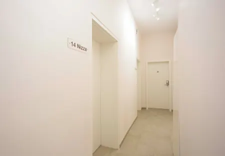 GuestHouse Köhn51, Zentral Gelegene, Stilvoll Eingerichtete Zimmer Mit Eigener Teeküche