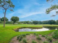 Renovated  Saddlebrook 1st Floor 2bd/2ba Condo w/Golf & Water Views