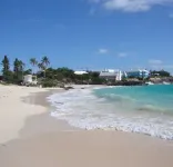 Pool House Studio In A Garden Setting + EV chargers Hotels in Smith's