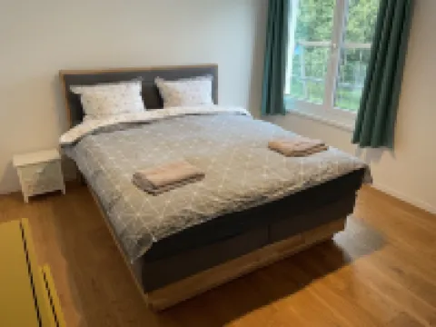 2 Bedroom apartment in upscale Zurich area