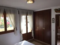 Beautiful 3 Bedroom 2 Bathroom Town House In a Private Gated Complex & Free WiFi