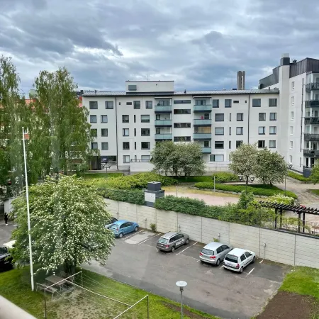 Kotimaailma Rowan 3