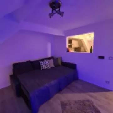 Small penthouse apartment on Jesuitenplatz