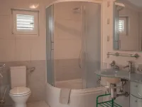 Studio apartment Sweetie with pool Hotels in Funtana