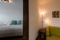 Casa Oliva-Vista Mar2: Designer apartment garden level, top location, heated pool