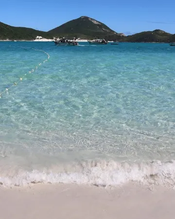 Apartamento a 700m da Praia Grande Отели рядом с достопримечательностью «The Small Beaches»