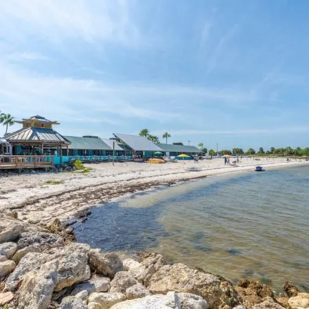 Spacious Townhouse in beautiful Little Harbor Florida