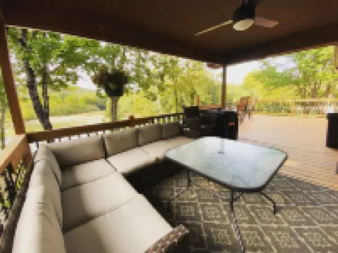 Current River Cottage