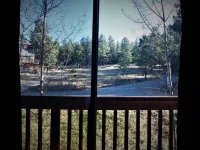 Angel Fire Mountain Retreat! Cozy 2 bedroom, 2 bath condo, sleeps 6 people. Hotels in Angel Fire