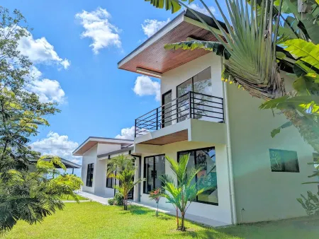 Hilltop Villa with Amazing Ocean and Jungle Views