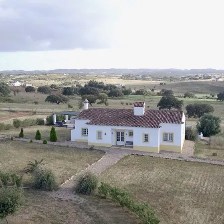 3 bedroom Alentejo Style villa with private pool in unspoilt rural countryside.