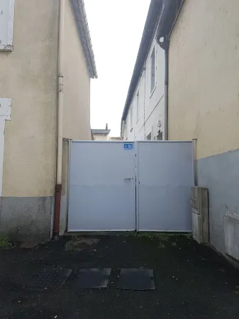 Duplex apartment near TGV station and town center completely renovated